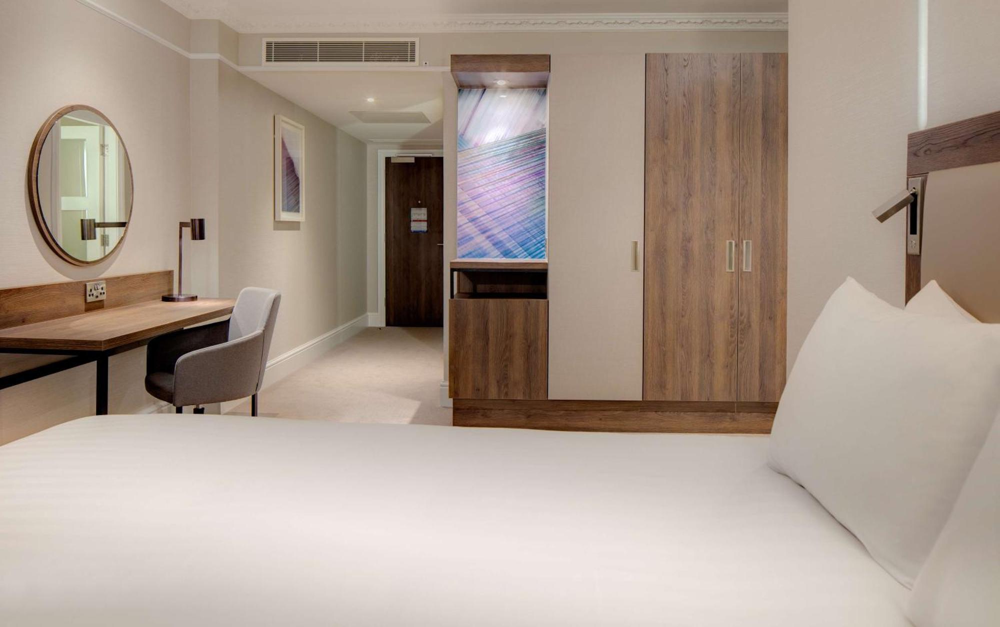 Kamer met Kingsize Bed